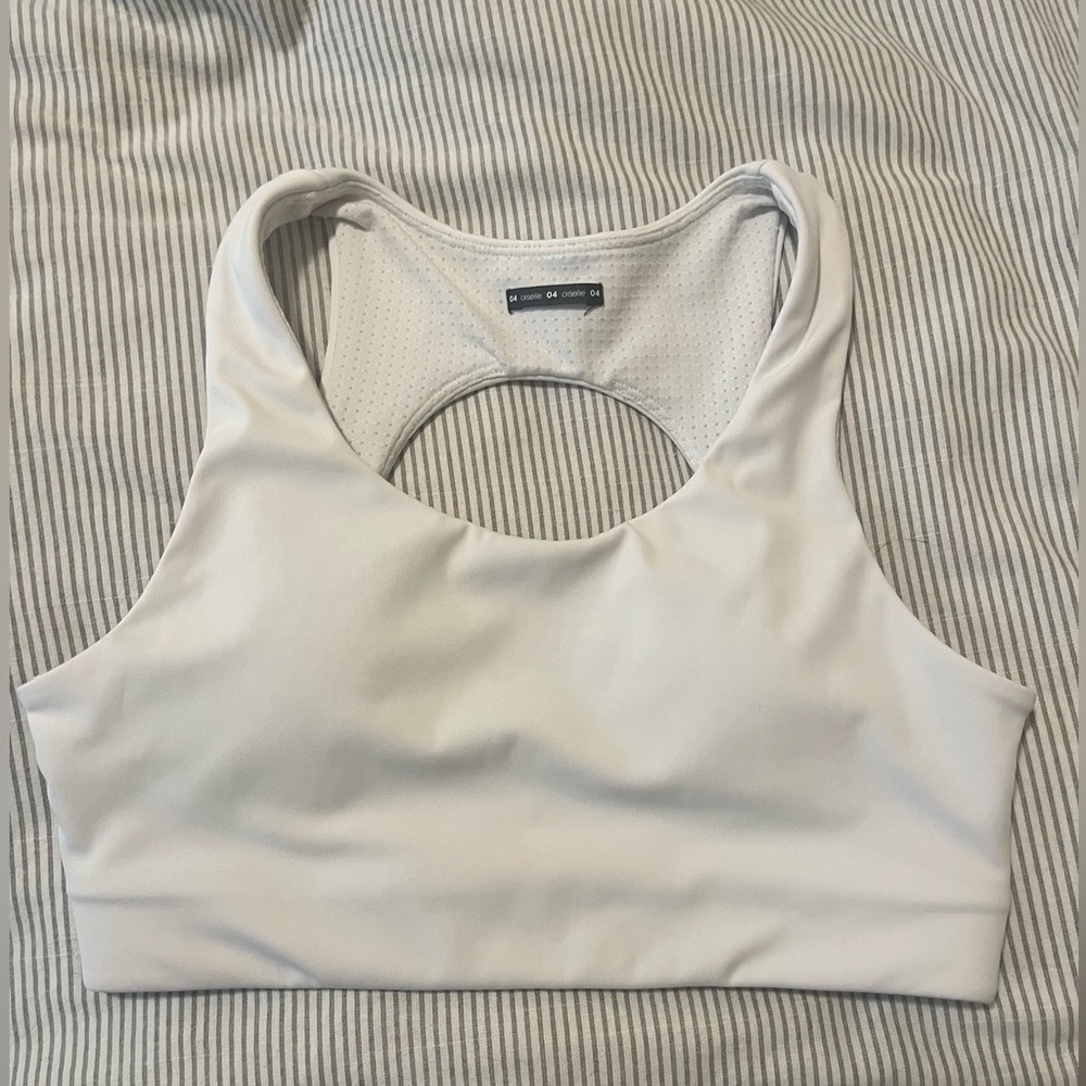2 Oiselle Squared Up bras- size 4